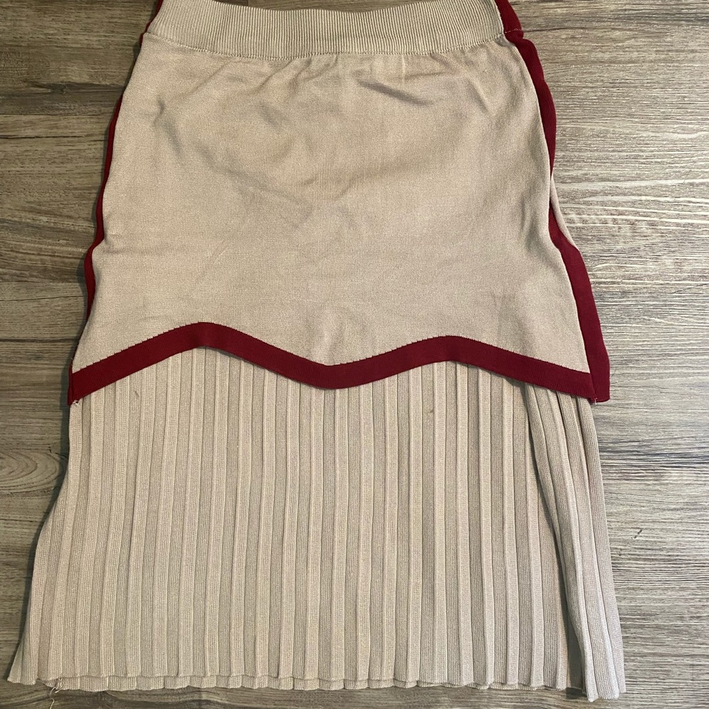 Bayo Knitted Tan/Red Midi Skirt Size S
